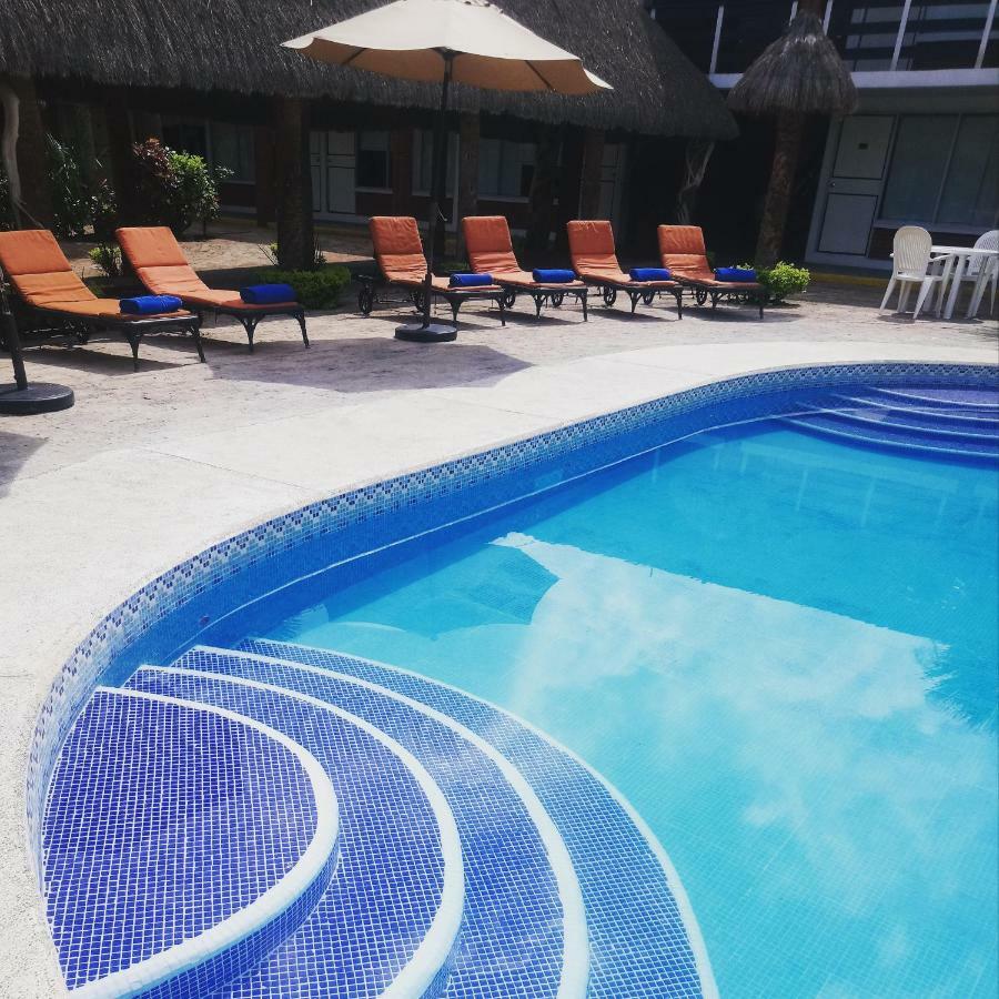 Hotel Plaza Palmas Tuxpan  Exterior photo